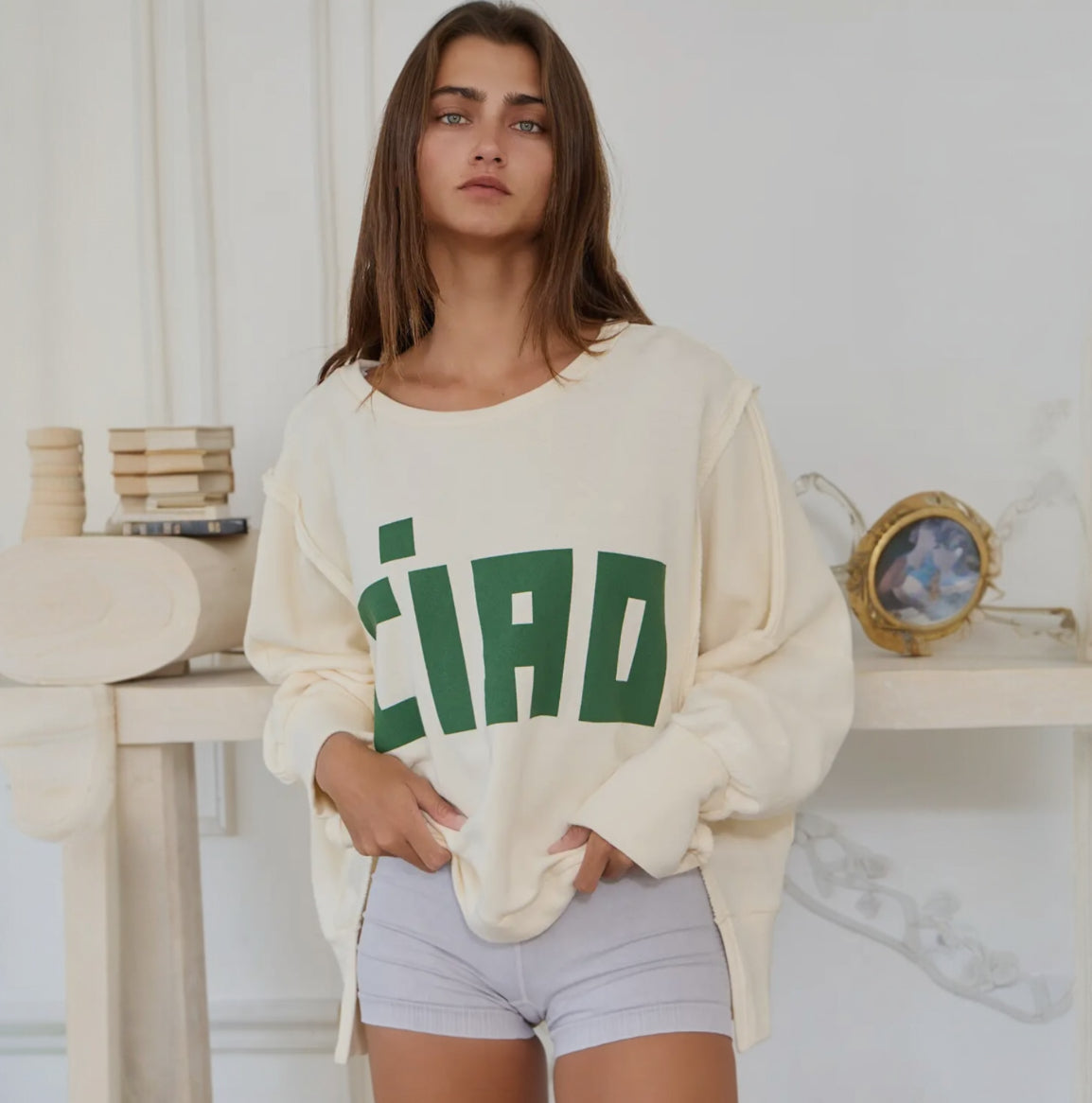 Sweatshirts & Hoodies
