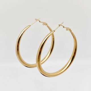 18K Gold Hollow Hoop Earrings