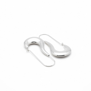 Geometric Wavy Hoops